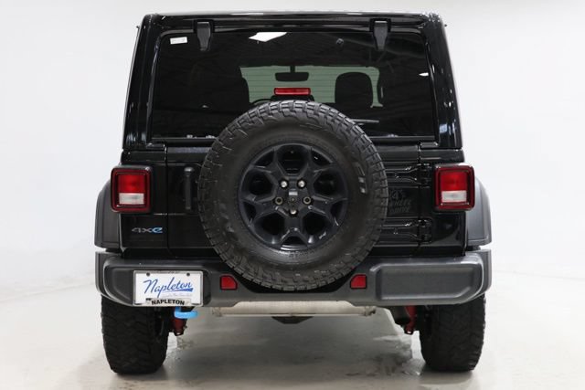 Used 2023 Jeep Wrangler Unlimited w/ Sun & Screen Package AWD/4WD image 6