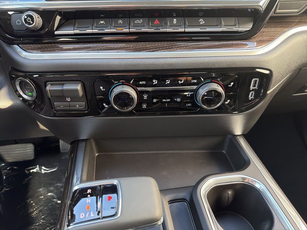 New 2026 Chevrolet Silverado 1500 LT Trail Boss w/ Convenience Package II image 17