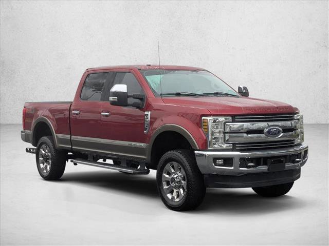 Used 2018 Ford F350 Lariat w/ Chrome Package image 3