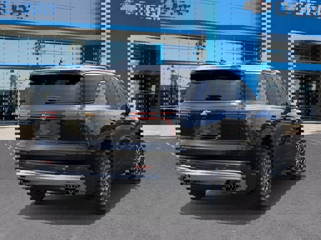 New 2026 Chevrolet Traverse LT w/ Driver Confidence Package image 4