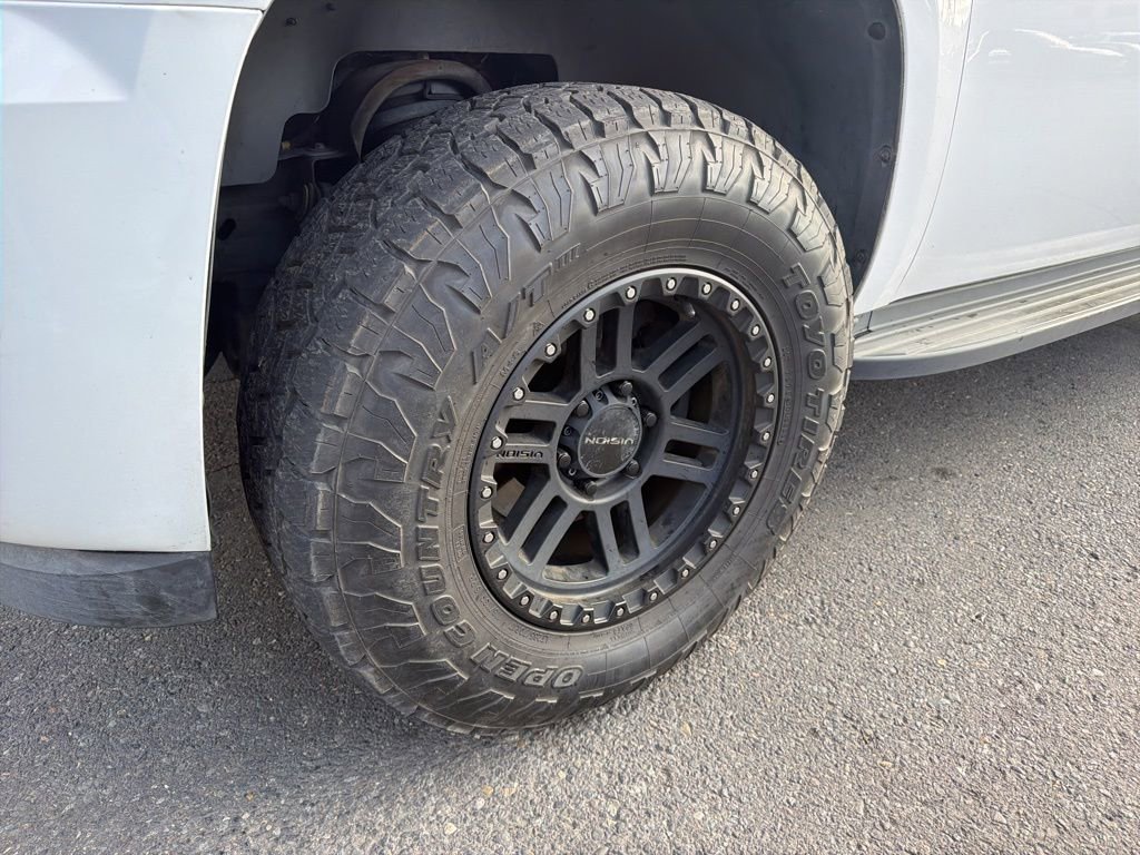 Used 2013 Chevrolet Tahoe LT AWD/4WD image 9