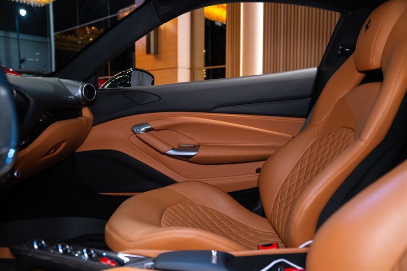 Used 2022 Ferrari F8 Tributo RWD image 24