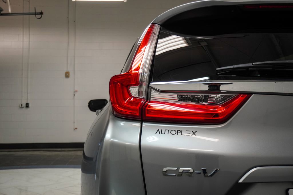 Used 2019 Honda CR-V Touring image 40