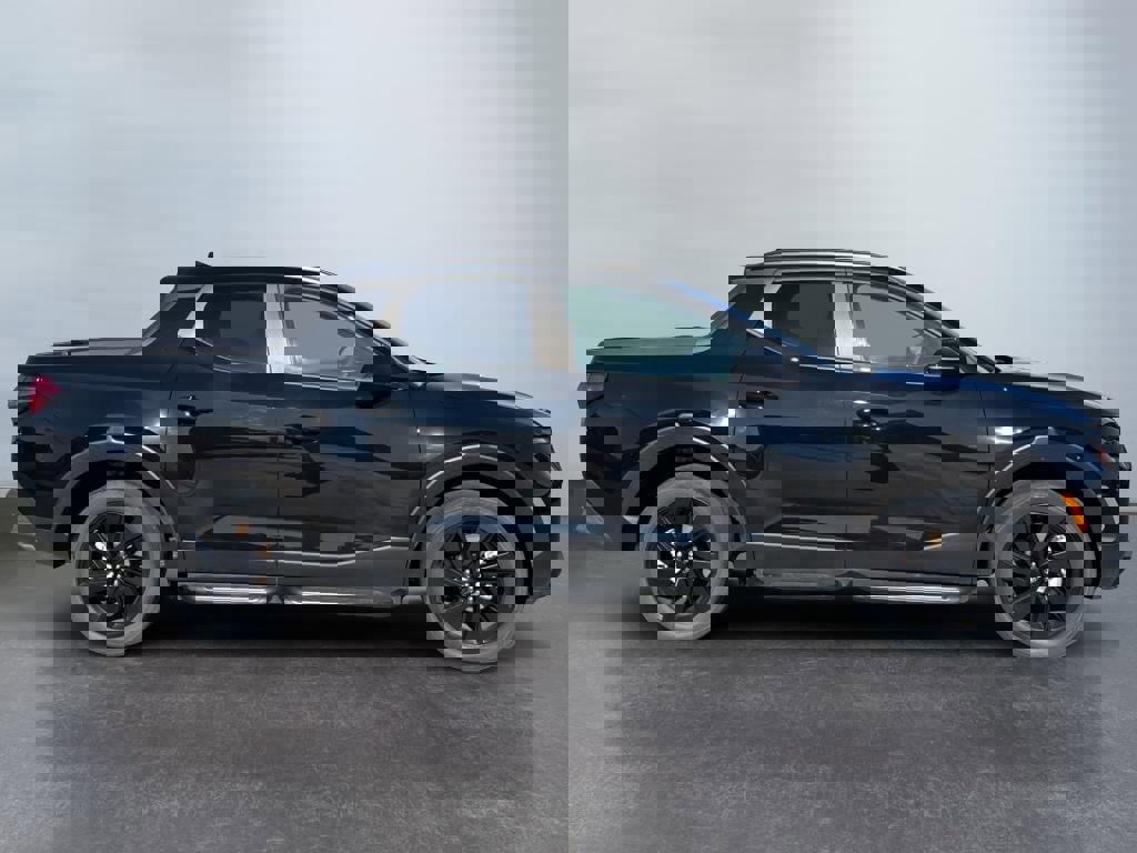 New 2024 Hyundai Santa Cruz Night image 4