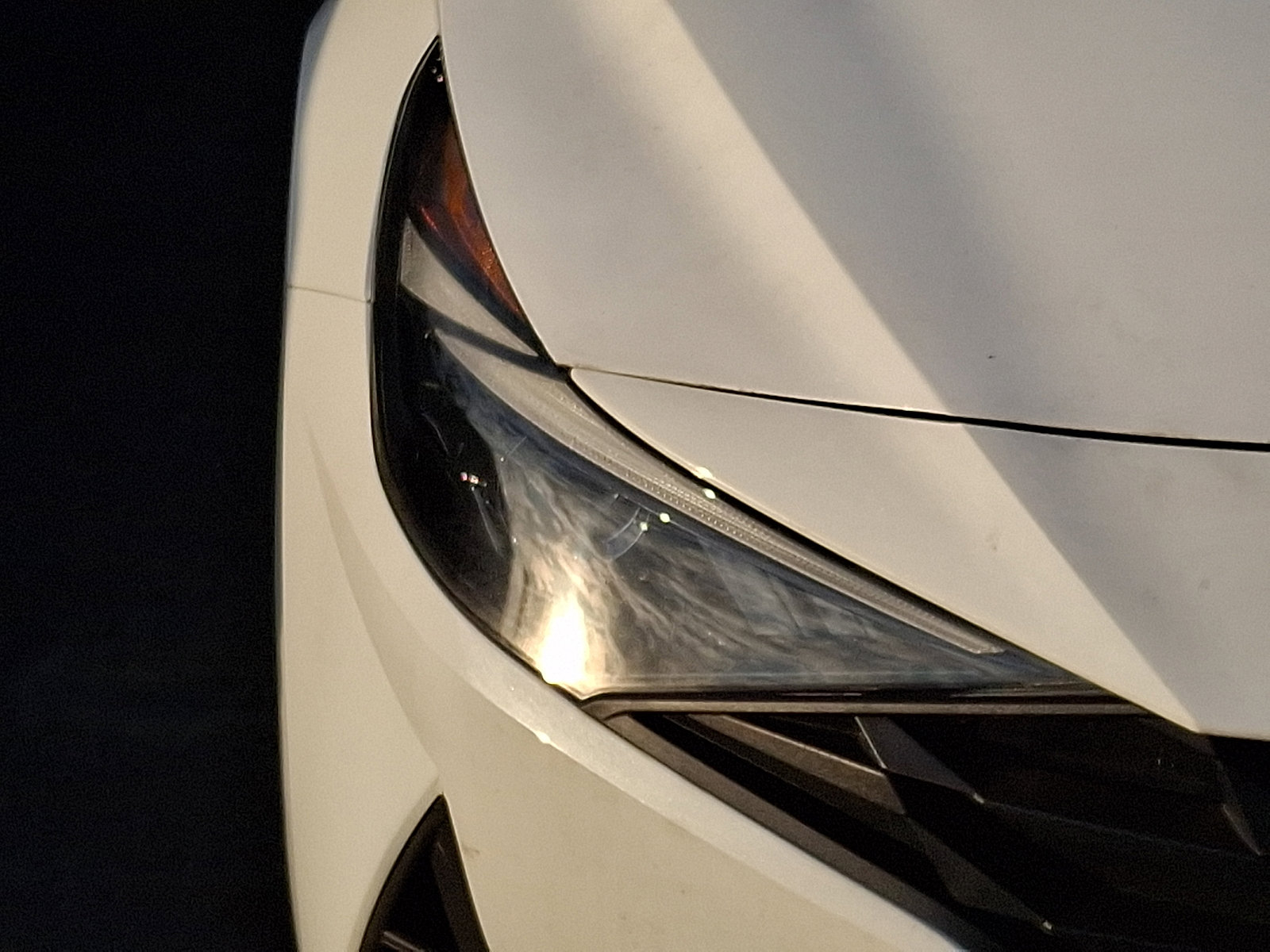 Used 2023 Hyundai Elantra SEL w/ Convenience Package image 9