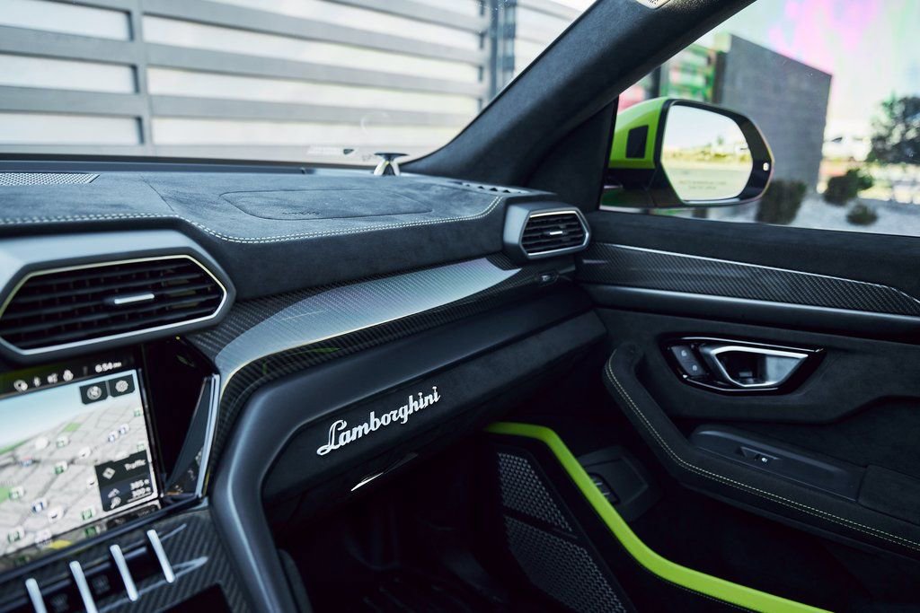 Used 2024 Lamborghini Urus Performante image 85
