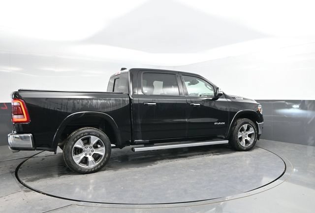 Used 2022 RAM 1500 Laramie AWD/4WD image 2