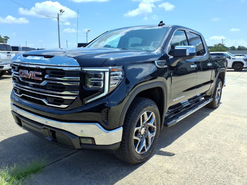 New 2026 GMC Sierra 1500 SLT w/ SLT Premium Plus Package AWD/4WD image 3