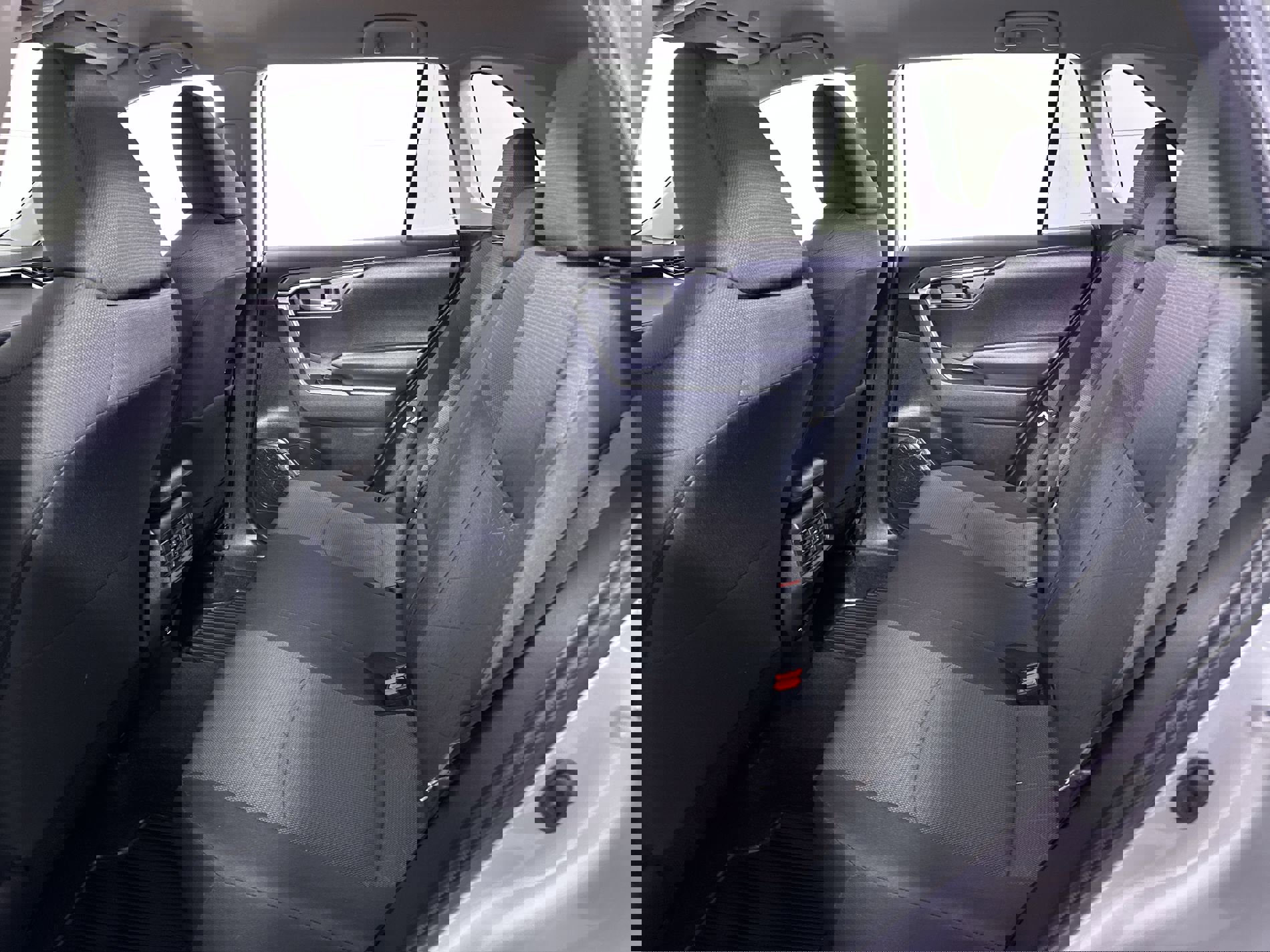 Used 2024 Toyota RAV4 XLE image 62