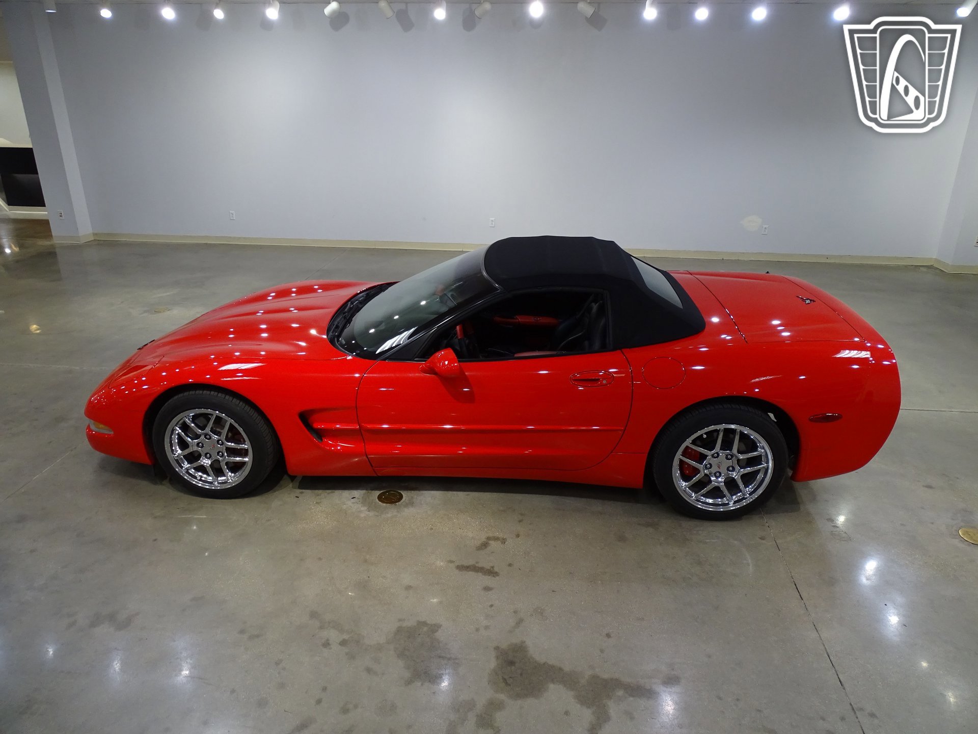Used 2001 Chevrolet Corvette Convertible w/ Preferred Equipment Group2 image 5
