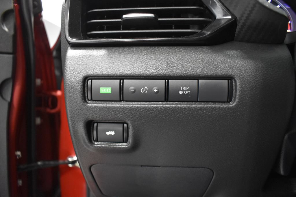 Certified 2023 Nissan Sentra SV w/ All-Weather Package FWD image 17