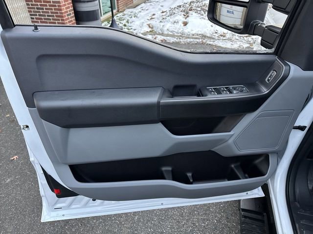 New 2026 Ford F250 XL w/ XL Chrome Package image 12