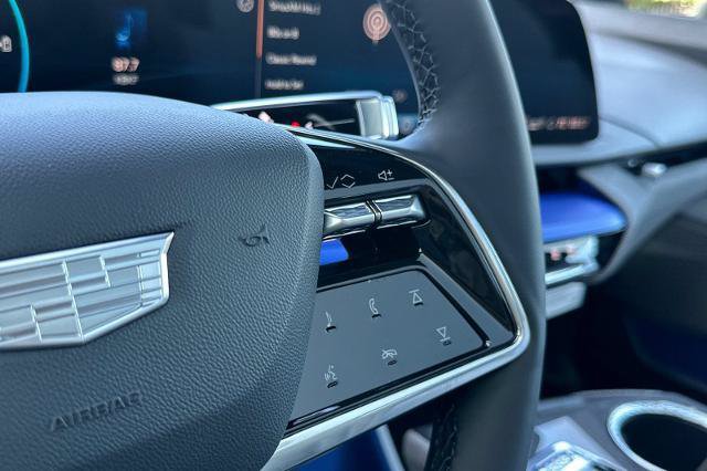 New 2027 Cadillac Optiq Luxury RWD image 27
