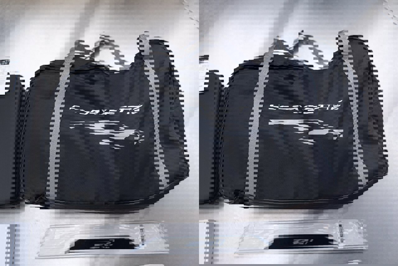 Used 2026 Chevrolet Corvette ZR1 w/ ZR1 Carbon Fiber Aero Package image 32