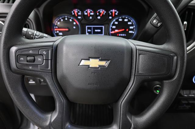 Used 2025 Chevrolet Silverado 2500 Custom w/ Custom Value Package AWD/4WD image 10