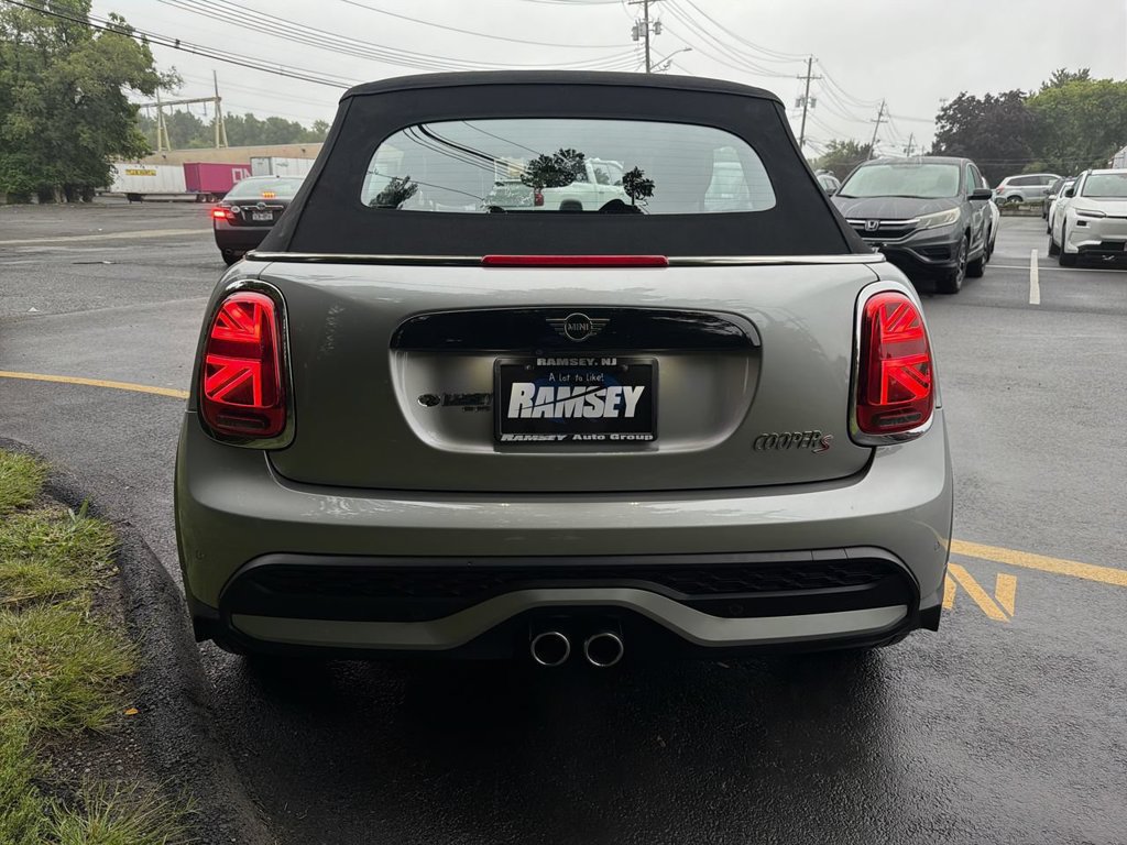 Used 2024 MINI Cooper S FWD image 7