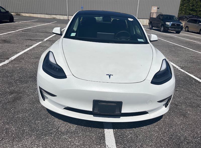 Used 2021 Tesla Model 3 Standard Range Plus RWD image 3