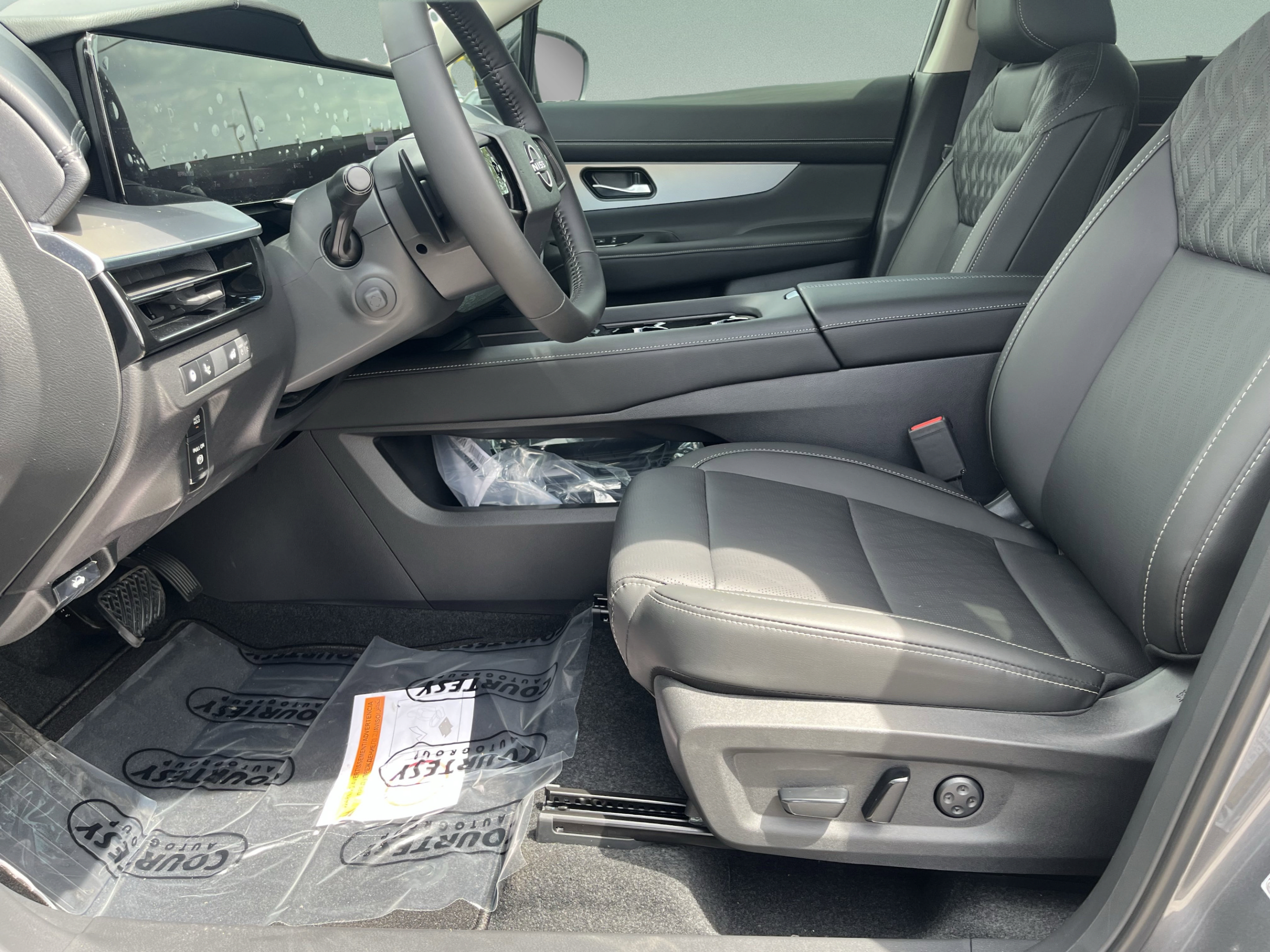 New 2026 Nissan Murano Platinum w/ Cargo Package AWD/4WD image 21