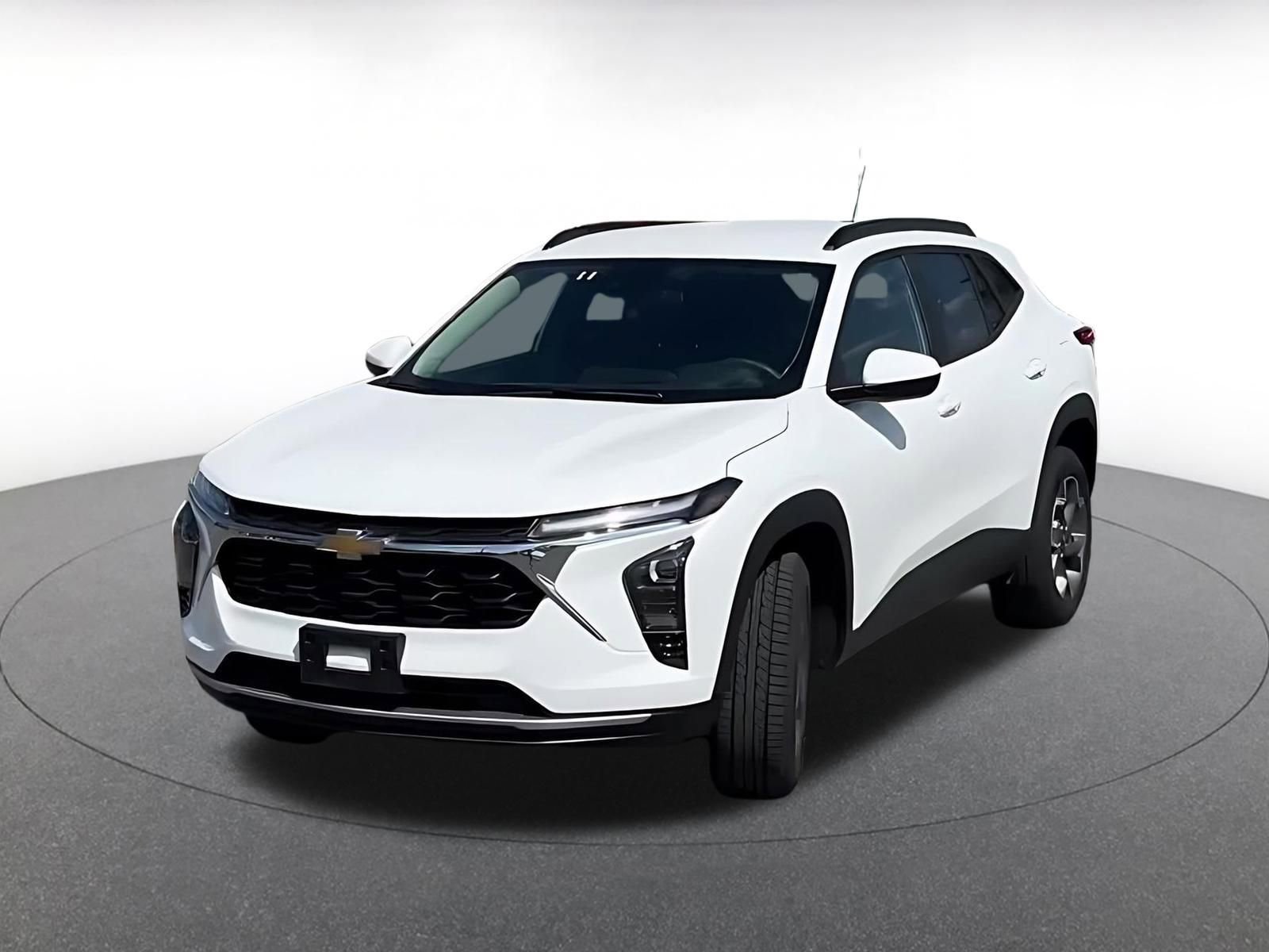 Used 2025 Chevrolet Trax LT image 7