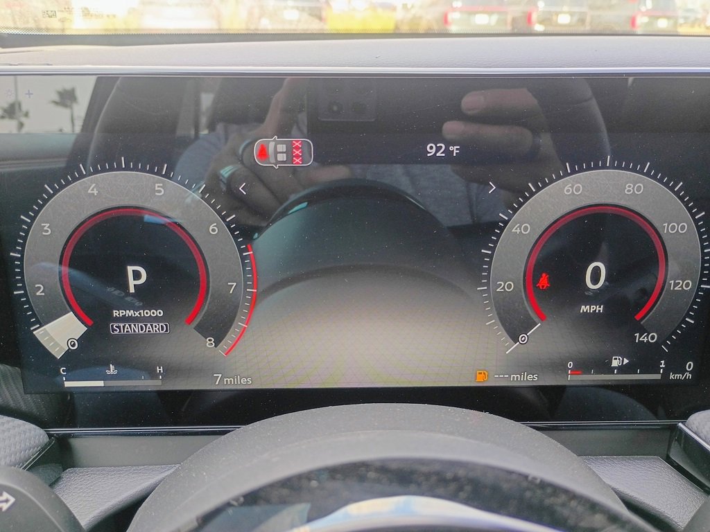 New 2026 Nissan Kicks SR image 12