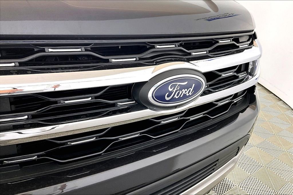 Certified 2024 Ford Expedition Limited image 24
