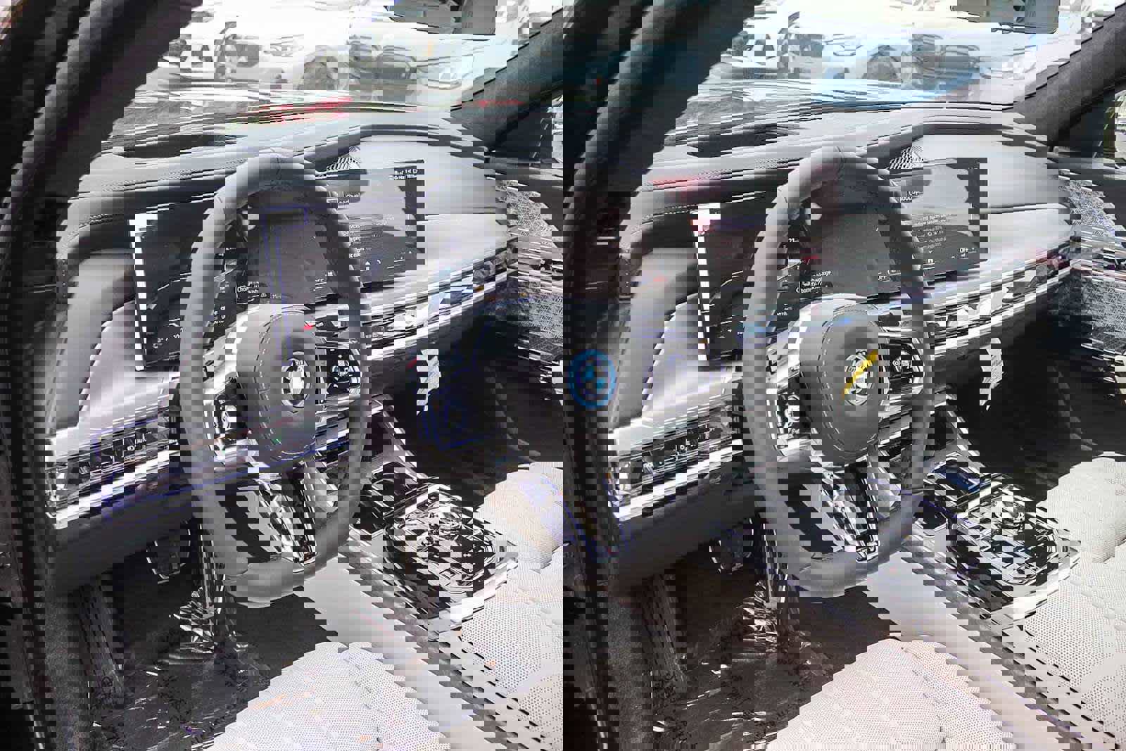 New 2026 BMW i7 xDrive60 w/ Executive Package image 27