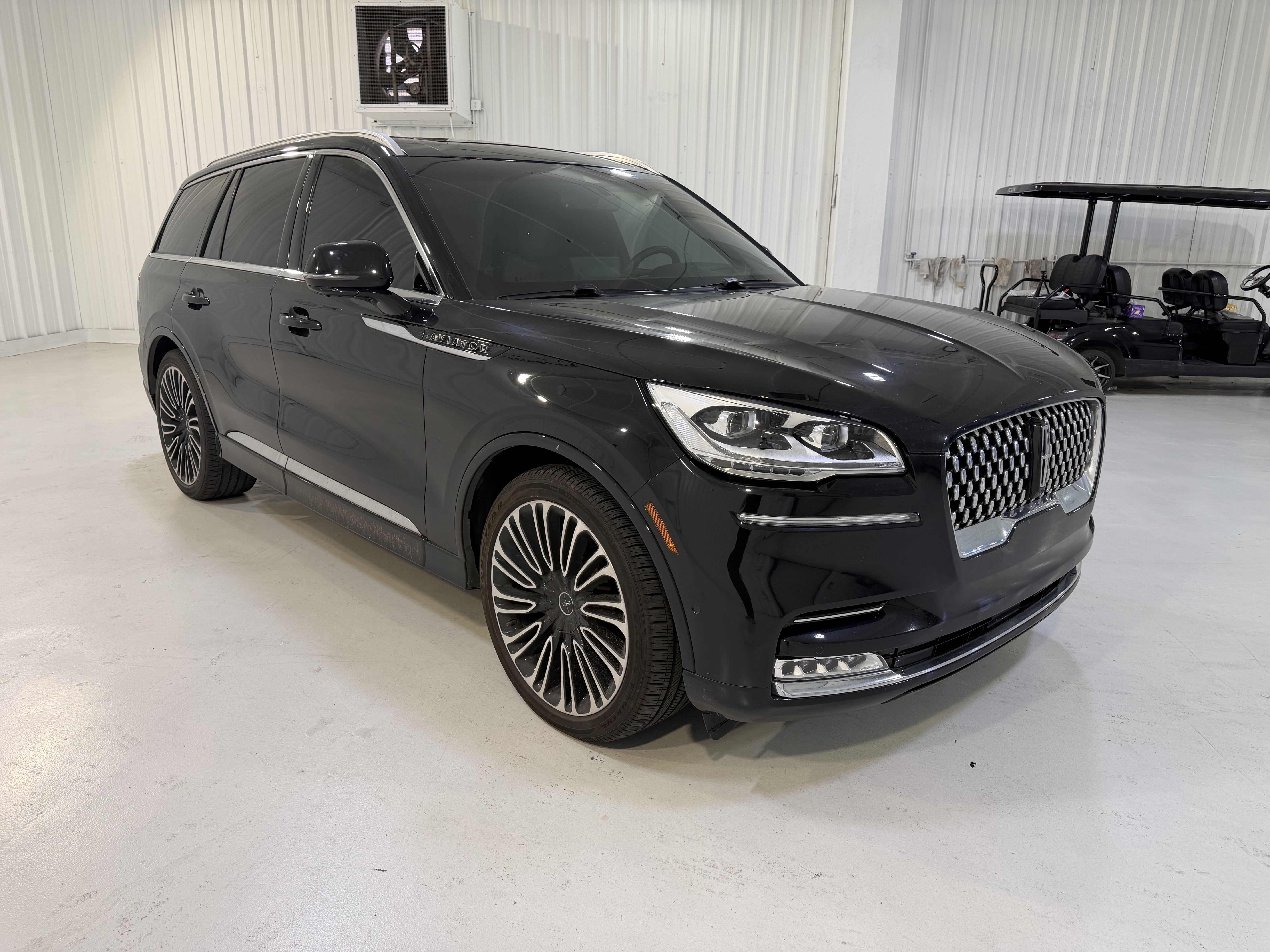 Used 2023 Lincoln Aviator Black Label w/ Dynamic Handling Package AWD/4WD image 7