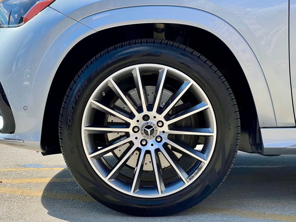 Certified 2024 Mercedes-Benz GLE 450 4MATIC image 19