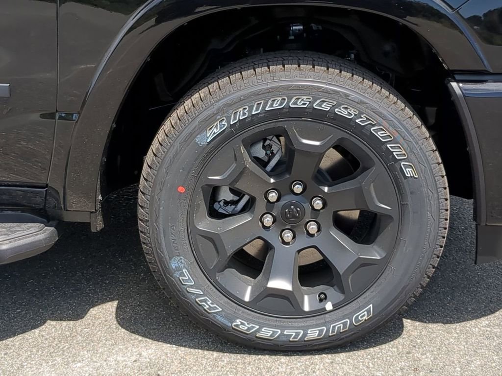 New 2026 RAM 1500 Big Horn AWD/4WD image 11