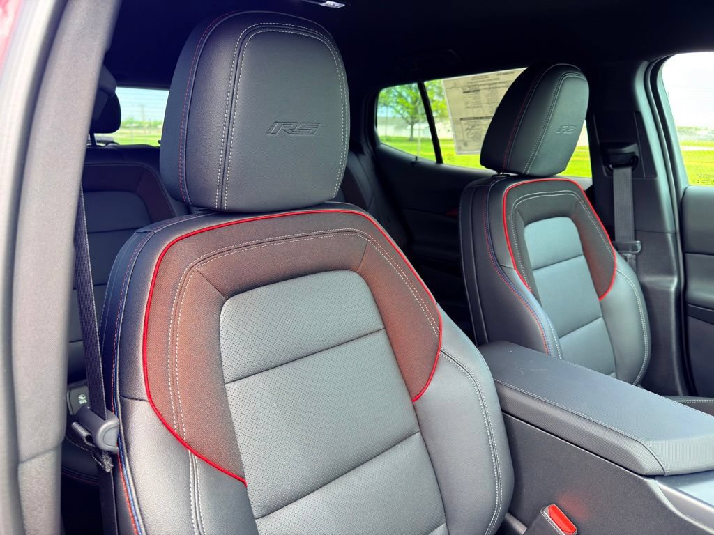 New 2026 Chevrolet Equinox EV RS FWD image 35