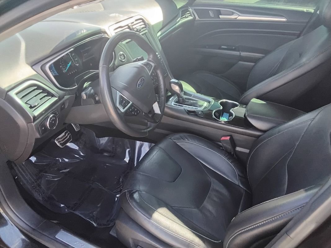 Used 2014 Ford Fusion Titanium image 10