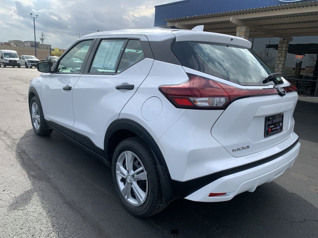 Used 2024 Nissan Kicks S image 5