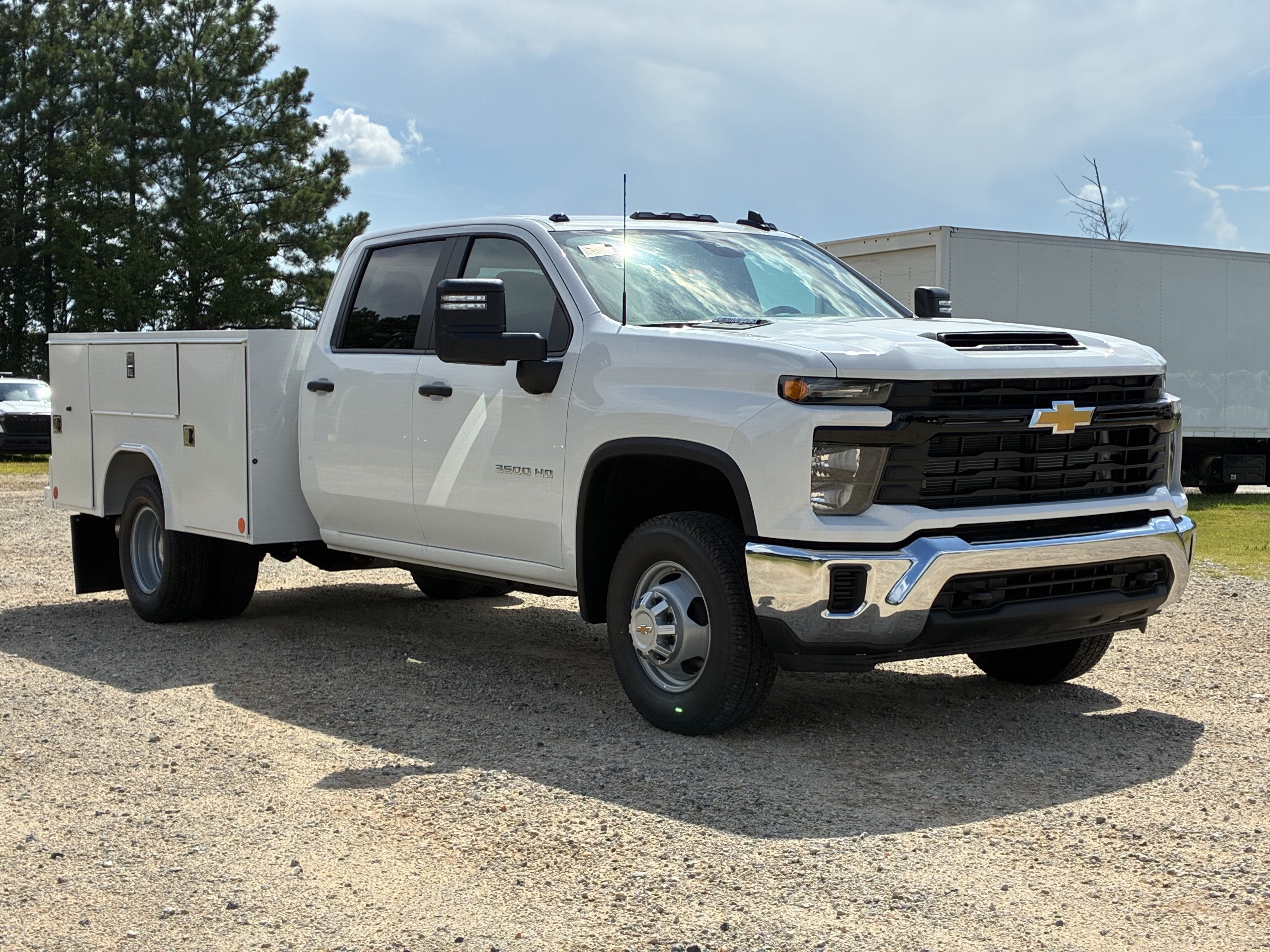 New 2026 Chevrolet Silverado 3500 W/T w/ WT Convenience Package RWD image 2