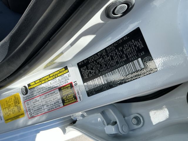 Used 2025 Toyota Camry LE w/ Convenience Package FWD image 10