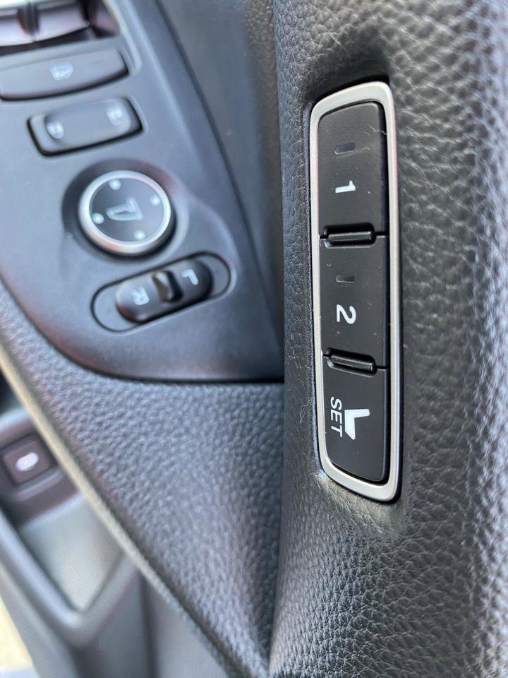 Used 2018 Honda Accord EX-L image 11