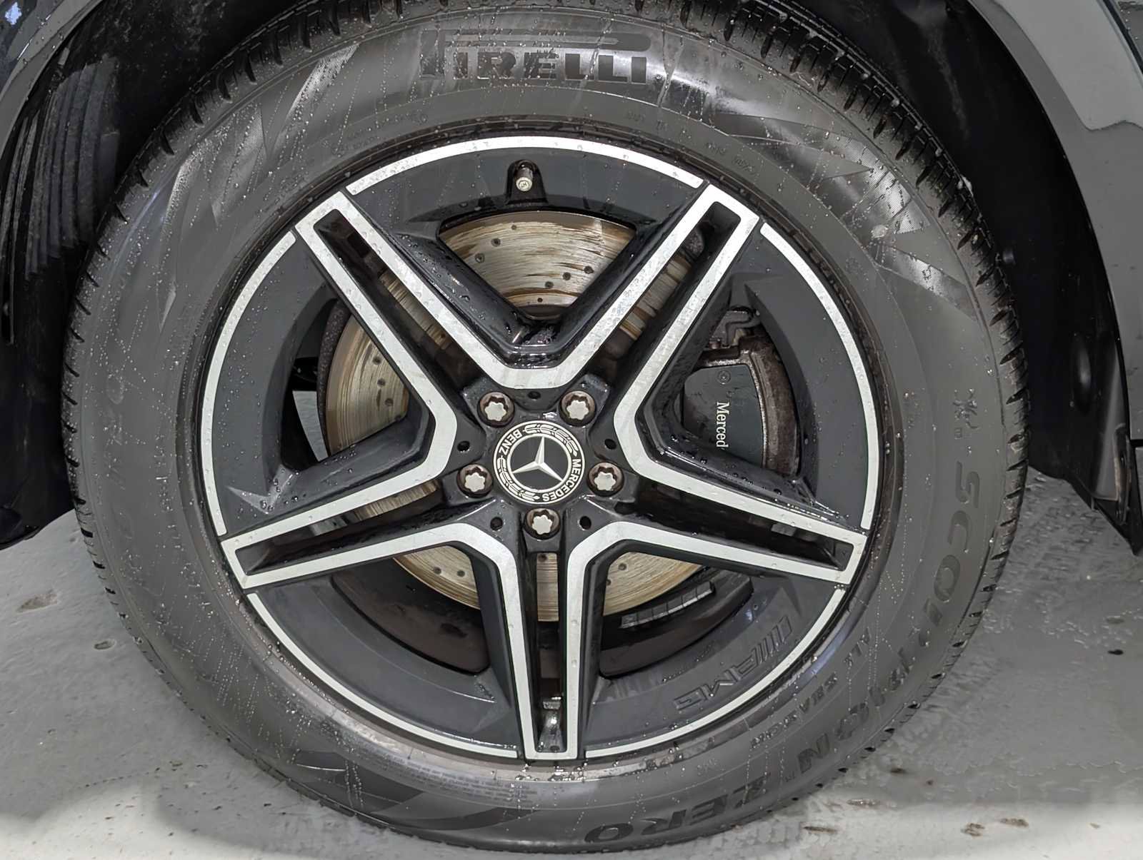 Certified 2024 Mercedes-Benz GLE 450 GLE 450 image 3