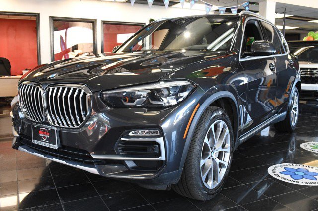 Used 2020 BMW X5 xDrive40i w/ Premium Package