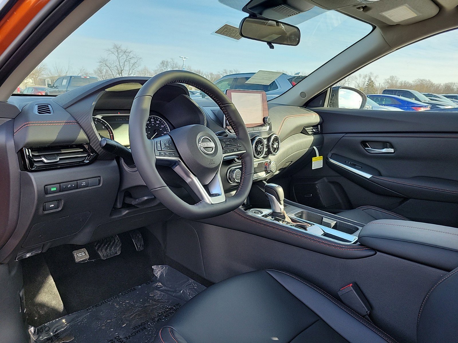 Used 2025 Nissan Sentra SR w/ SR Premium Package image 19