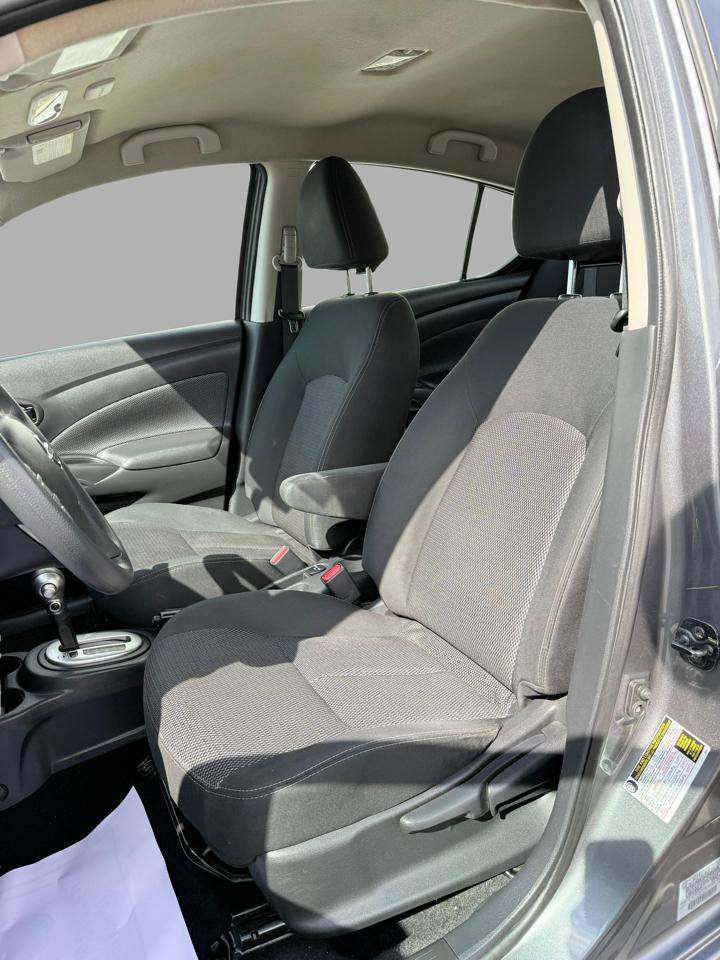 Used 2019 Nissan Versa SV image 27