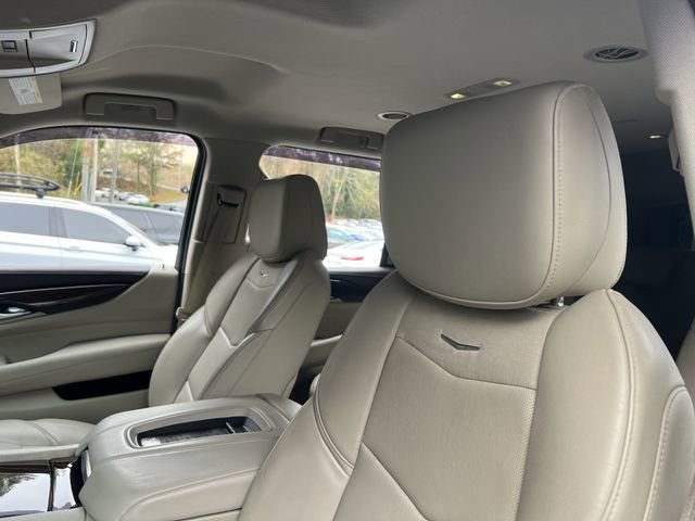 Used 2017 Cadillac Escalade image 14