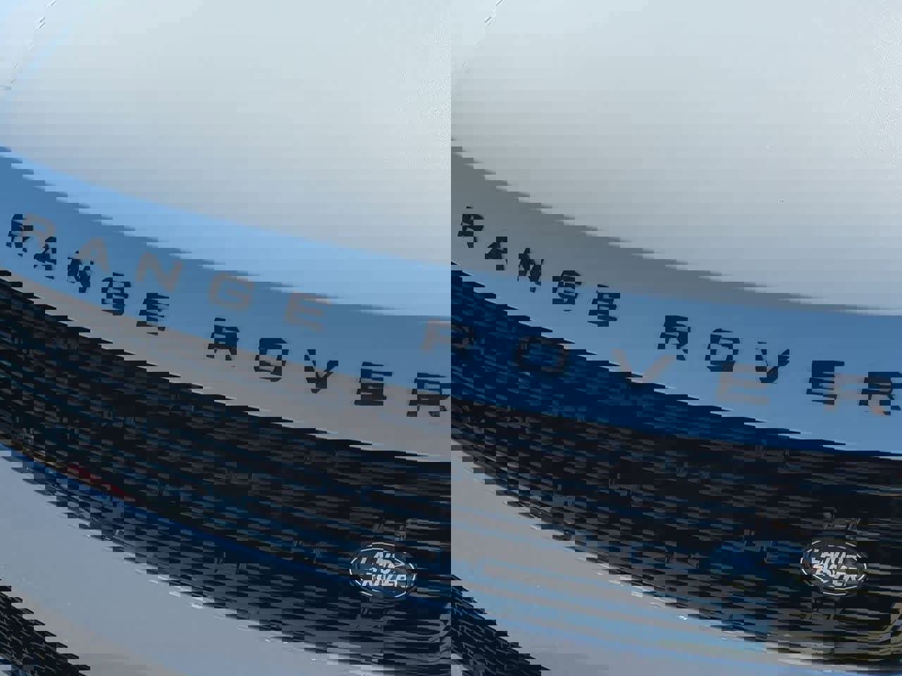 New 2025 Land Rover Range Rover Sport Dynamic SE image 12