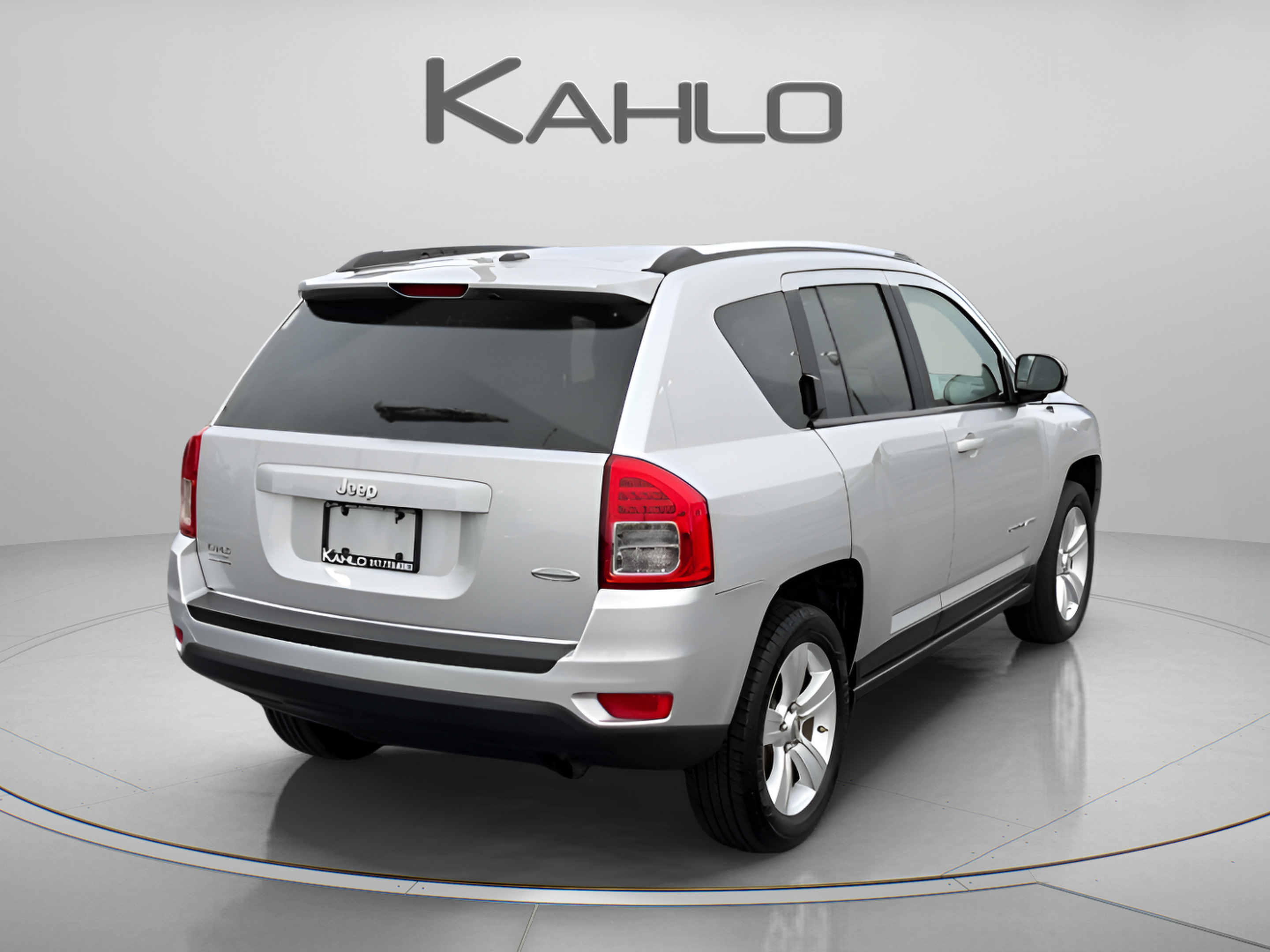 Used 2012 Jeep Compass Latitude w/ Sun/Sound Group FWD image 5