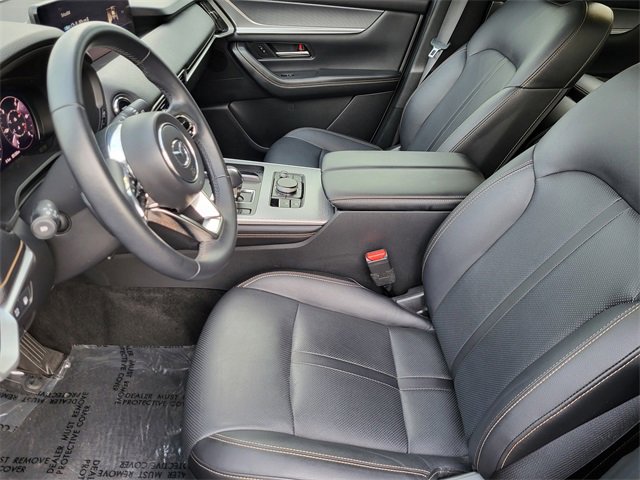 Used 2025 MAZDA CX-70 Plug-In Hybrid w/ Premium Pkg image 6