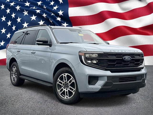 New 2025 Ford Expedition Active image 1