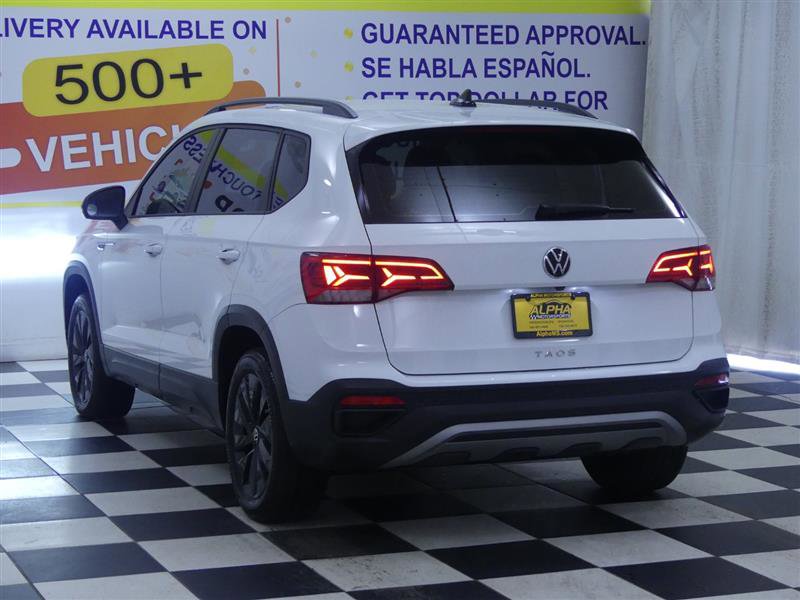 Used 2023 Volkswagen Taos S image 3