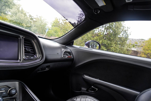 Used 2020 Dodge Challenger SRT Hellcat RWD image 23