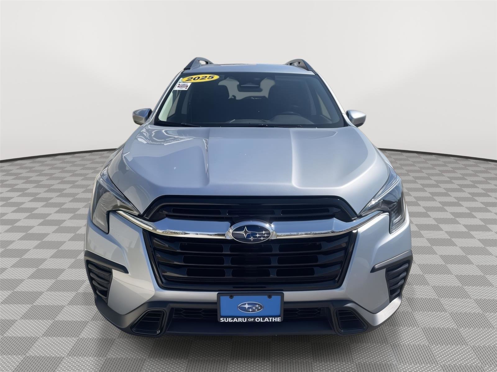 Certified 2025 Subaru Ascent Premium image 2