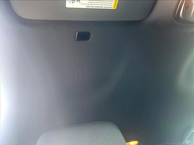 Used 2026 Chevrolet Colorado W/T RWD image 17