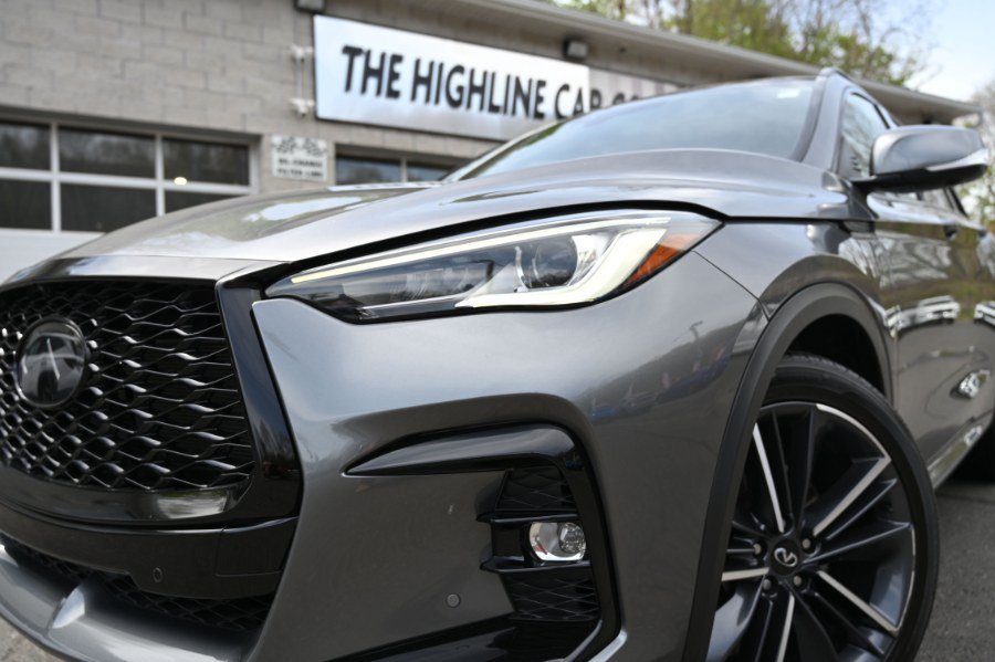 Used 2023 INFINITI QX50 Sport AWD/4WD image 4