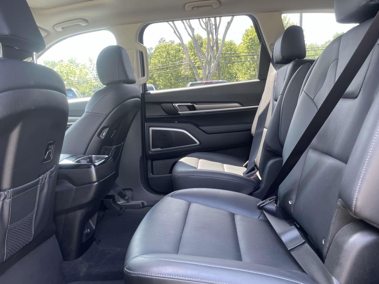 Used 2022 Kia Telluride S AWD/4WD image 9